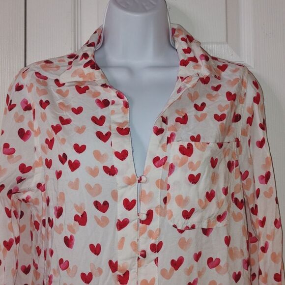 Velvet Heart  Long sleeve hi low heart print button down shirt Valentines Sz S - Picture 3 of 5